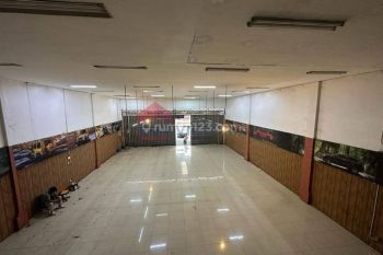 Ruang Usaha di Jalan Poros Cocok Untuk Showroom Dekat Lowokwaru