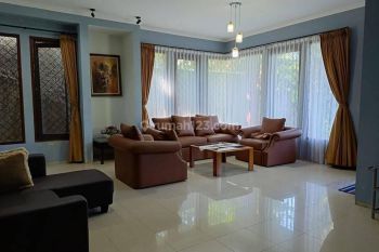 Disewakan rumah siap huni area Dago pakar SHM Bagus furnished