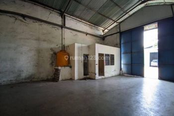 DISEWAKAN GUDANG MARGOMULYO PERMAI LOKASI STRATEGIS SURABAYA