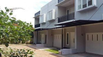 Rumah Dalam Cluster Jatipadang Kondisi Baru & Strategis