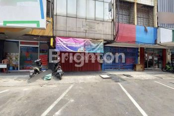 RUKO 2 LANTAI SIAP HUNI & PAKAI USAHA DI KELAPA GADING