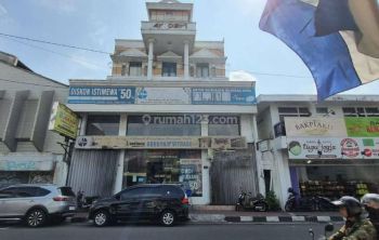 Ruko 6lantai+Lift+Besment Dijual Jogja Jln Bayangkara STRATEGIS!!