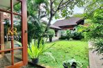 thumbnail-rumah-dijual-lebak-bulus-jakarta-selatan-halaman-luas-3