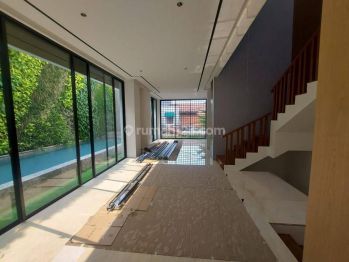 LUXURY HOUSE DI PONDOK INDAH, BRAND NEW 3 LANTAI