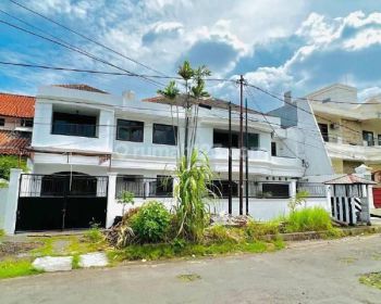 Sewa Rumah Classic Margorejo Indah 2 Lantai Cocok Untuk Kantor