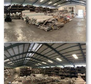 Gudang di Jalan Pegangsaan Dua