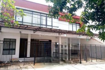 Dijual Rukan Komersil Rumah Kantor Bisa DiJadikan Tempat Usaha Komersil Ramai Di