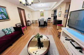 2 BR Pet Friendly Infinity Kemang Village 113 m² Usd 1500