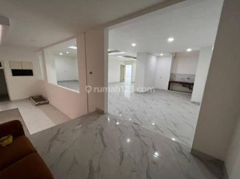 Rumah Pluit Permai. 13x25. Siap Huni. Renovasi. Nego