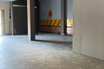 Ruko Gandeng Murah Di Jalan Utama Dekat Airport