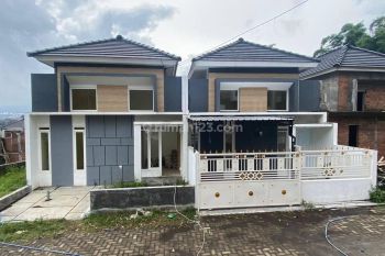 Hunian Villa Modern Strategis Depan Wisata Baloga Jatimpark 4