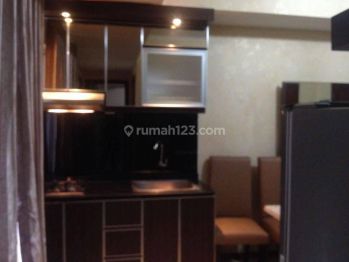 DIJUAL MURAH ROYAL MEDIT 2+1 FURNISH LANTAI SEDANG