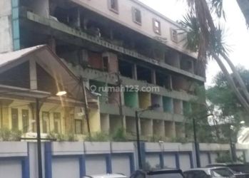 Jual Bangunan Hotel Tidak Aktif Jb Tanah Lokasi Kbn Jeruk Jakpus