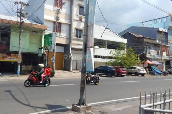 Ruko Strategis lebar 6 MTR di Jl. Andalas SHM