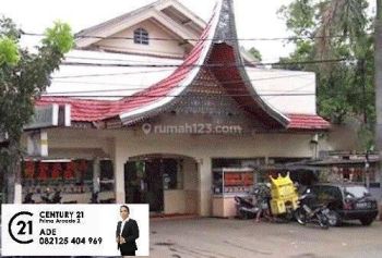 Dijual Bangunan Komersil 1 Lantai Dg Swimpool di Bintaro Am 9869