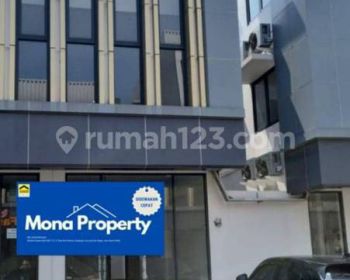 Di SEWA cepat Ruko baru 2 Lantai, di Kota Wisata Cibubur. Bagus & strategis di &