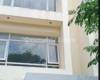 Disewakan Termurah Rumah di Dago Bandung Kota