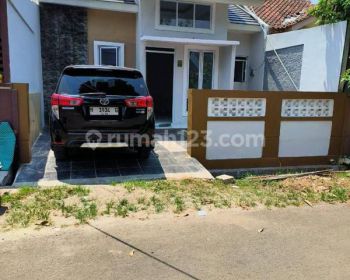 Rumah Sudah Renovasi Unfurnished HGB di Metland Cilengsi , Bogor