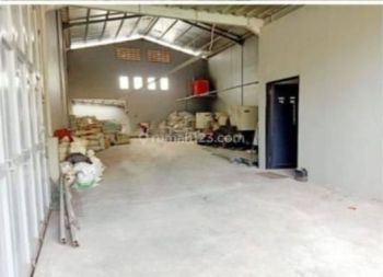 Gudang 2 Lantai Ada Kantor Siap Pakai Kutawaringin