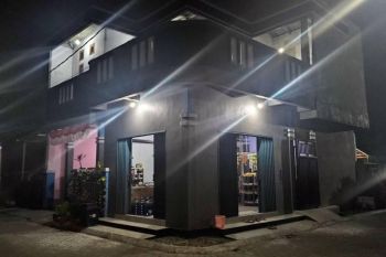 Dijual Cepat Rumah 2 Lantai Full Rombak/Renov (Luas : 89m2) Rp600Jt/Nego :