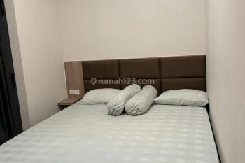 Siap Huni. Lantai 9. View samping Pool.