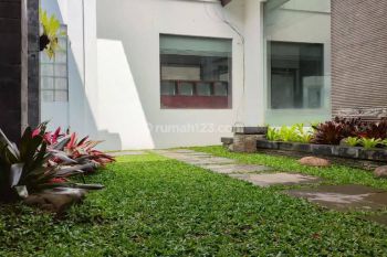 Rumah Nyaman Strategis di Komplek Setra Indah Bandung Utara