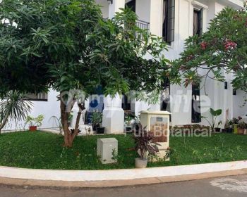 Turun Harga Rumah Bagus 2 Lantai Siap Huni di Perumahan Meruya Residence Jakarta