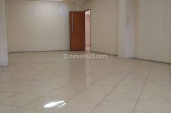 Ruko Gandeng Siap Pakai Dan Berlokasi Strategis Di Kyai Maja, Keb Baru