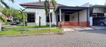 Rent Rumah: RUMAH KETINTANG HOOK