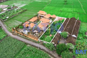 Dijual Cepat Tanah Bonus Bangunan Di Lingkungan Villa 15 Menit Ke Ubud