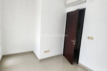 Sewakan rumah green lake city 2 lantai harga murah