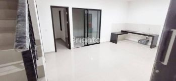 RUMAH PIK2 CLUSTER DENVER