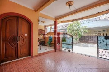 Dijual Rumah 2 Lantai Siap Huni Murah di Bulevar Hijau Harapan Indah Bekasi