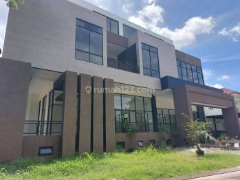 Rumah Hoek Mewah Bangun Mandiri Di Alam Sutera Tangerang