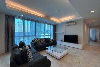 Disewakan Apartemen Setiabudi Residence 3 Bedroom Furnished Luas 142m2 View City