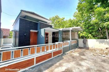 RUMAH CANTIK UNIT POJOK HARGA MURAH DENGAN TANAH LUAS DI PERUMAHAN JATI SAWIT