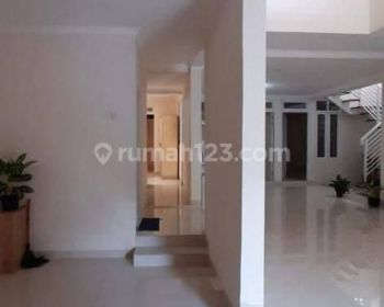 Rumah Siap Huni di Sayap Martanegara, Turangga