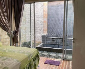 Rumah Bagus Di Kawasan Elite Greenwich Bsd Dkt Gading Serpong