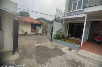 Rumah Bagus 2 Lantai Dalam Cluster Dkt stasiun LRT di Jatibening