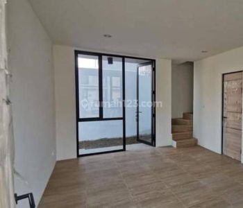 Rumah Baru 2 Lantai Hook, Dekat Tol, Cendana Icon Estate