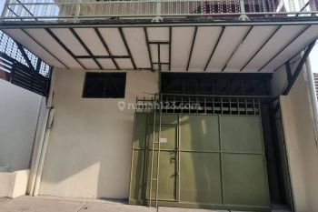 Dijual Gudang 2lt Baru Renov Siap Pakai Murah Luas 500 M2 di Prepedan Dalam