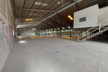 Gudang Siap Pakai di Jalan Pembangunan, Tangerang Bagus