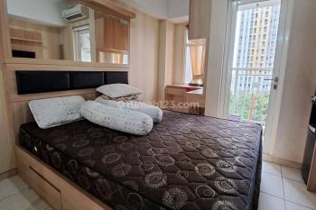 Disewakan Apartemen View Pool The Springlake  Summarecon Bekasi