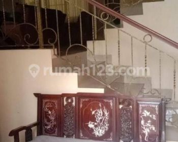 Rumah Rapih dan Siap Huni di Pantai Indah Kapuk