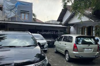 Tanah Luas 885 Meter  dan  Rumah Tempo Dulu di Cicendo Bandung