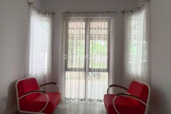 Rumah Sewa Bagus Dan Bersih, Ada Halaman Belakang, Lokasi Startegis Dan Yang Dan