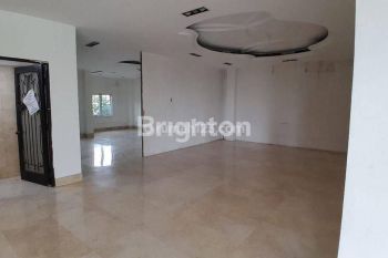 GEDUNG HR MUHAMMAD SURABAYA BARAT SIAP PAKAI LOKASINYA STRATEGIS