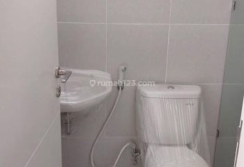 Rumah Northwest Baru Gress 2 Lantai Siap Huni