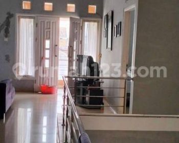 Dijual RUMAH Dua Lantai DI RANCAMAYAR REGENCY 2 Bandung