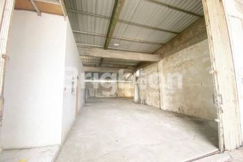 KAN GUDANG 262M2 SERBAGUNA DI JALAN WOLTER MONGINSIDI SEMARANG